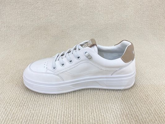 Women comfort flat heel sport shoes with breathable mesh and lace up