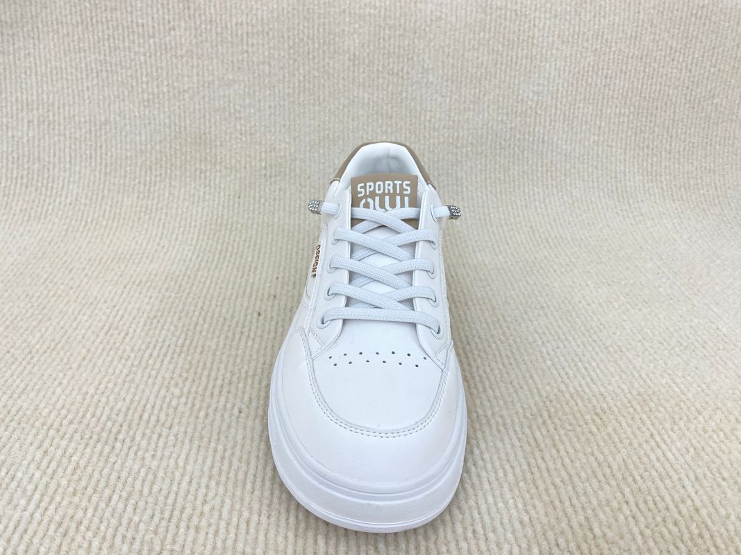 Women comfort flat heel sport shoes with breathable mesh and lace up