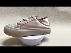 Femmes classique tête ronde et semelle épaisse avec surface en soie